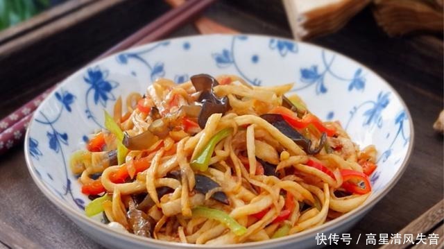  冬天，吃菠菜吃白菜，不如吃它，清爽可口，营养极高，不懂太可惜