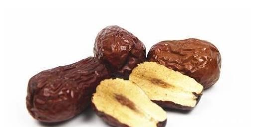 心肌细胞|红枣对身体的好处不少,但吃红枣一定要熟知以下6个禁忌,勿忽视