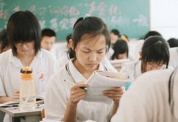 重点学校|中考中等生的疑惑：为何一定要上“重点学校”？复旦学长指明方向