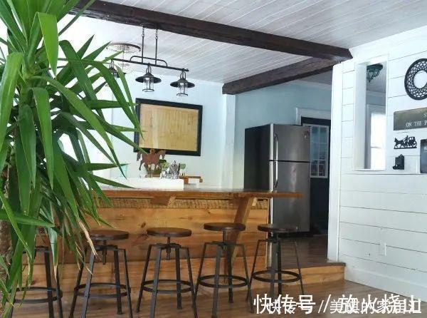 台面|不要餐厅了,厨房的墙砸掉一半放块长木板,坐着吃饭也挺好的!