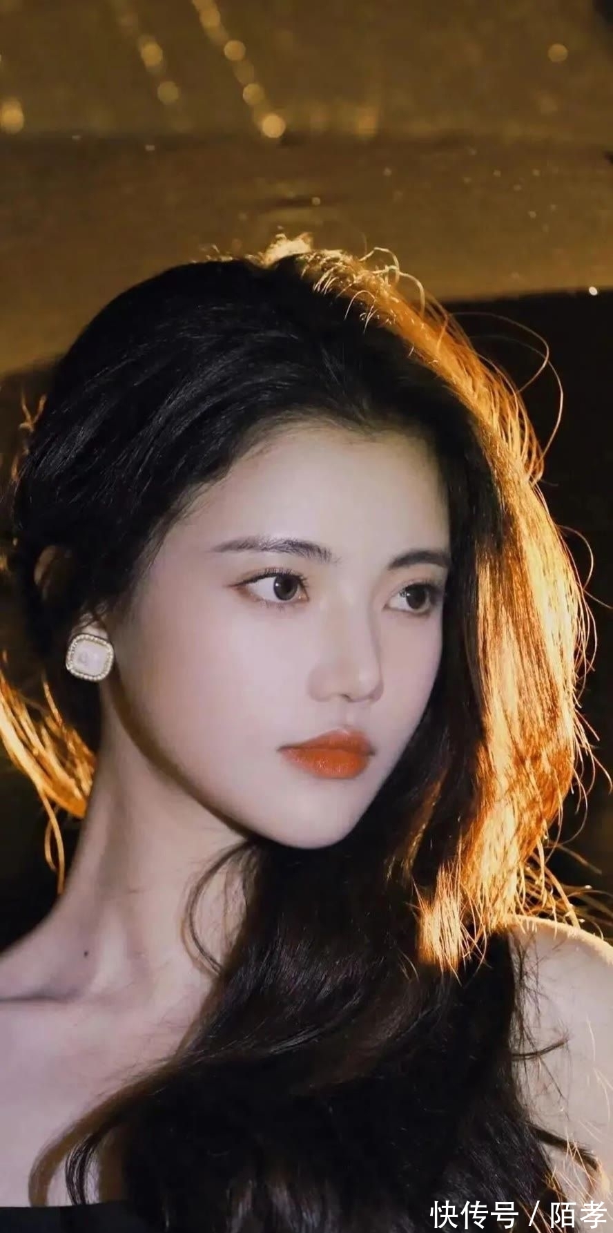 「壁纸」好在这一生兜兜转转,也曾被你温柔相待过