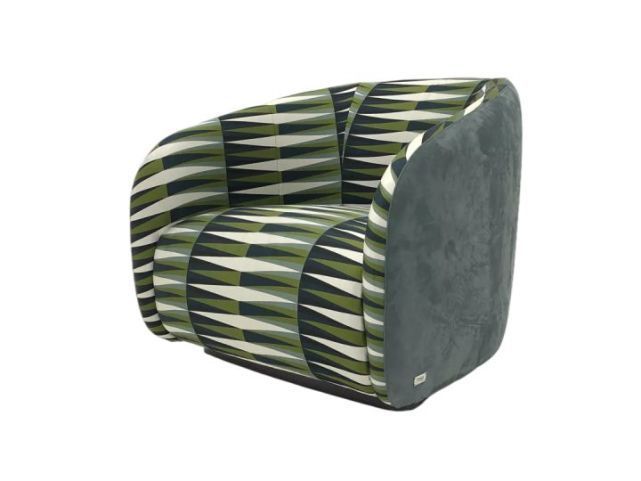 th786㎡ VERSACE、FENDI“联名”豪宅,太奢了!