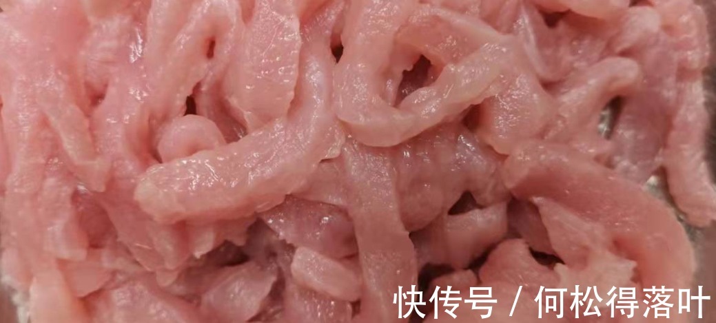 榨菜炒肉丝|榨菜炒肉丝的经典做法，色香味俱全，这就是干饭人的下饭菜！