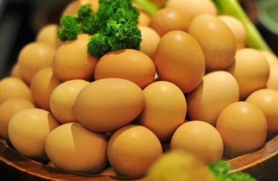 营养素|爱吃鸡蛋的人,长寿不会远离你,但要切记“2不”,别怪没提醒你