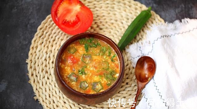 秋葵|酸爽可口的西红柿疙瘩汤在家做,口感筋道,营养丰富还好吃!