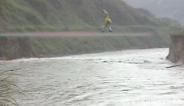 孙悟空|《西游记》孙悟空保护唐僧十万八千里, 最终还是亲手将他杀死了