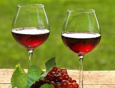 啤酒|为什么红酒只倒3分之1杯?原来这么多讲究,网友:涨知识了!