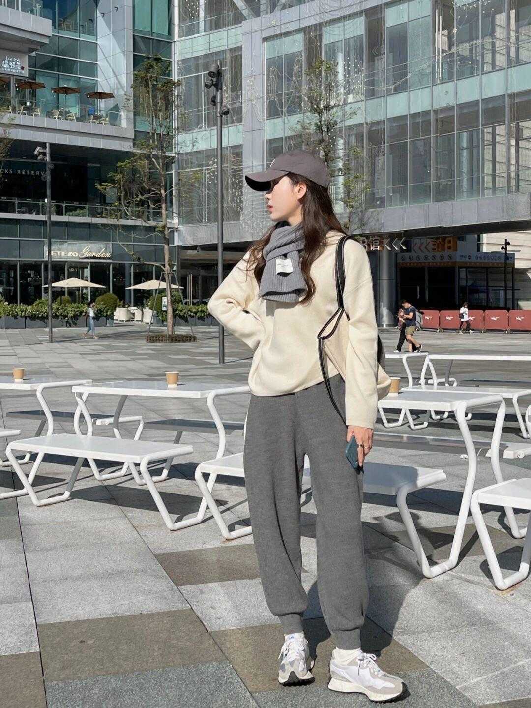 围巾|是时候对围巾下手了!不知道什么颜色不出错的,可以直接码住灰色