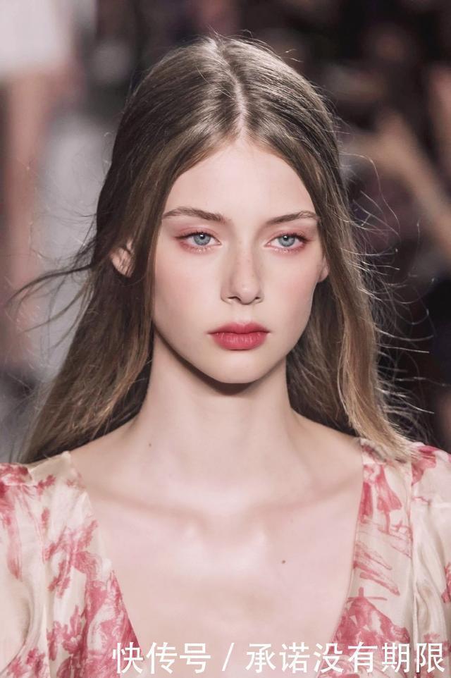 面膜|女生晨起保持这4个习惯，皮肤会满满胶原蛋白，素颜比化妆更精神