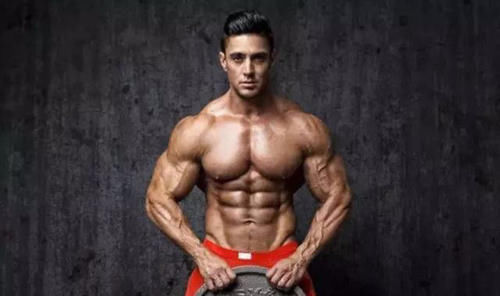 训练|怎样才能练出更大的肱二头肌学会这几点，你会有强健的臂膀