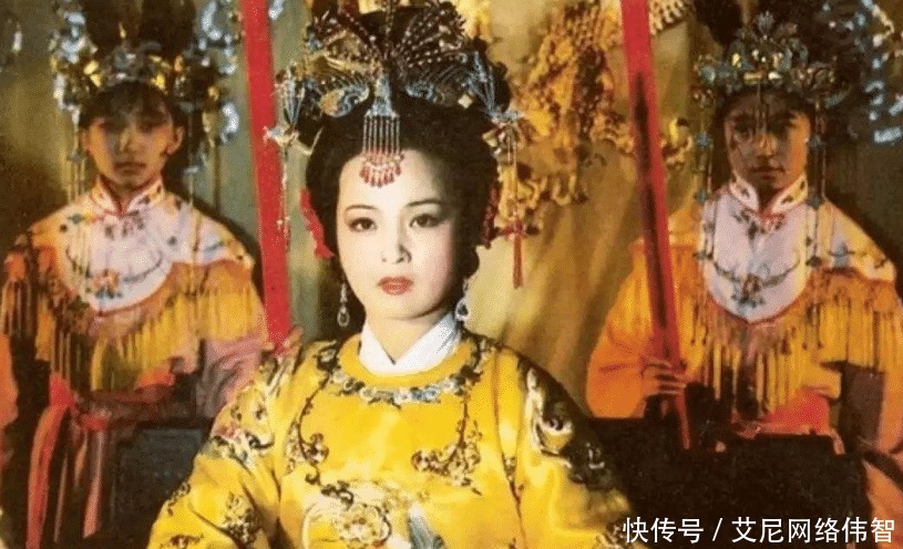 送礼|红楼梦中,贵妃元春喜欢宝钗还是黛玉?送礼不一样,或许有隐情