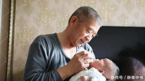 母亲|67岁母亲生女儿,结果宝妈身体年轻20岁,一家3口生活羡煞旁人