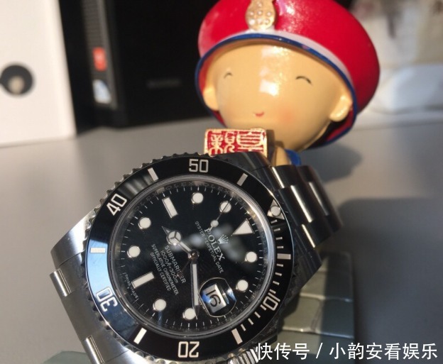 劳力士|对表一无所知，都知道劳力士的水鬼有魅力，黑水鬼就是顶尖