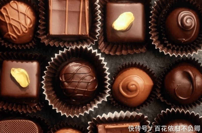 黑巧克力|吃了25年巧克力，才知道上面的凹槽是干什么用的，原来一直误会了