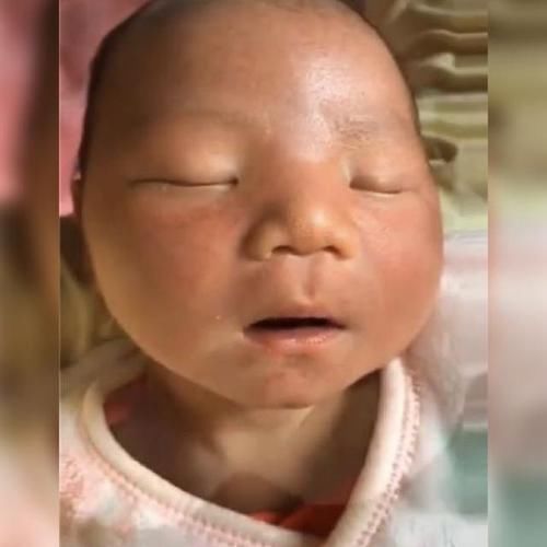 逆袭|90后宝妈生下“小包公”,全家人都嫌丑,两个月后逆袭成“团宠”