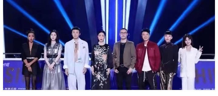 好聲音|2021《中國好聲音》首播，旋轉(zhuǎn)座椅簡陋不堪，選手質(zhì)量發(fā)生大變化