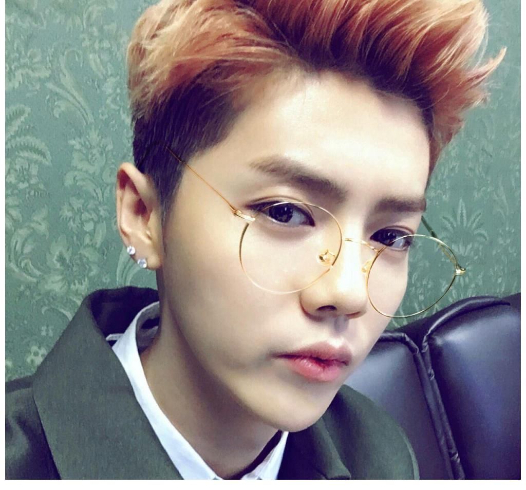 顶流明星鹿晗究竟有多少钱?他的代言费至少也是8000W起步