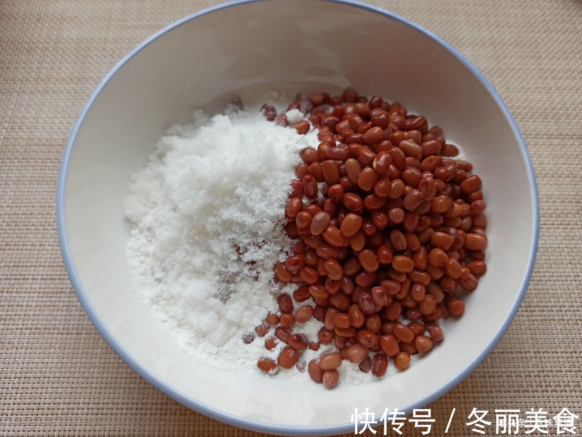 白砂糖|想吃红豆糕不用买，一揉一切，做法比馒头还简单，软糯Q弹特解馋