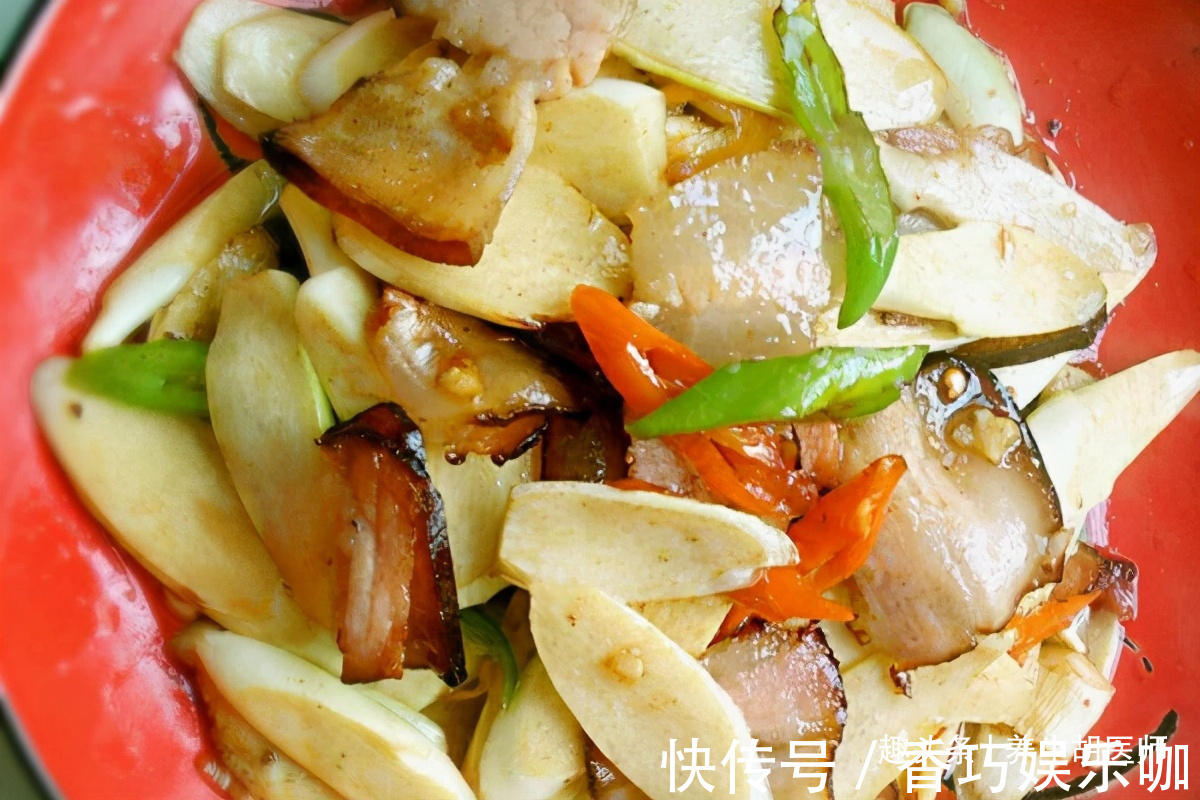 清肠|女性想要身材好,要常吃3种食物,清肠排宿便,大肚子也平了