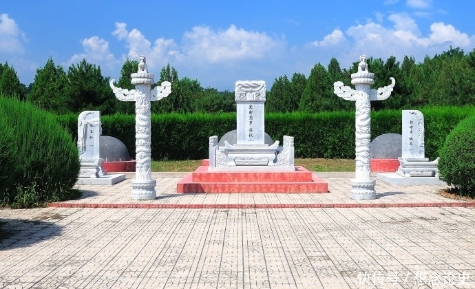 头发|溥仪爱妻谭玉龄:17岁下嫁,22岁去世,溥仪将她头发指甲贴身携带