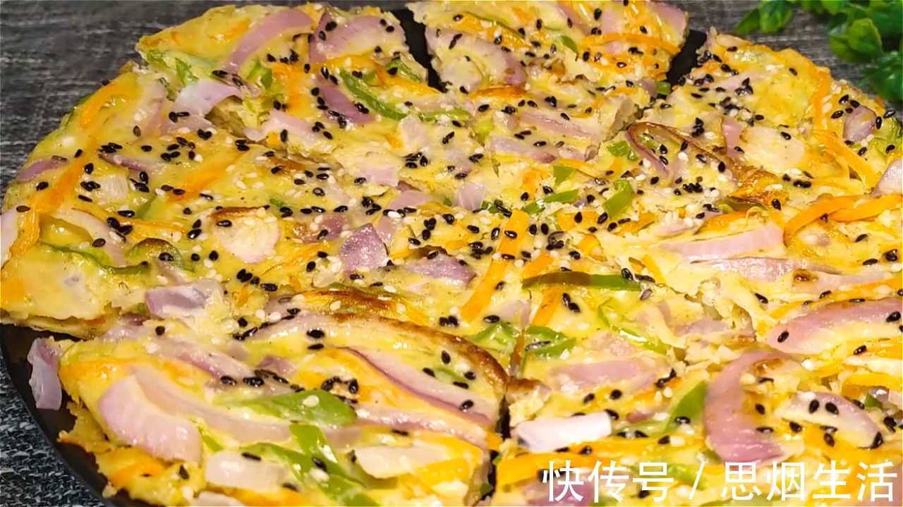 天冷了,洋葱的这个做法火了,加两个鸡蛋,简单一做,比肉还香