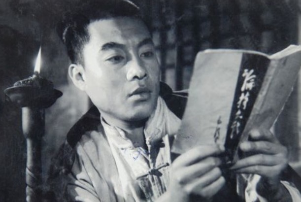 如来#他曾是“如来佛祖”的扮演者,后去泰国买佛像,结果上面全是自己