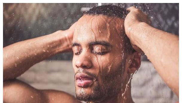 腰部|男人洗澡时,越爱搓“这地方”,肾脏可能越强健,你洗对了吗?