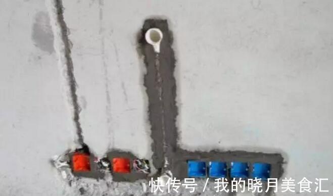 电视|安装电视墙要先埋一根管子？完工后才知道用处这么大
