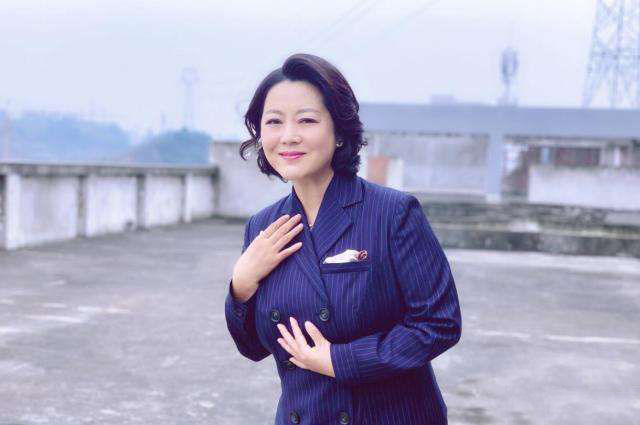 打了200瘦脸针,为拍戏流掉孩子,农村一姐王茜华有多疯狂