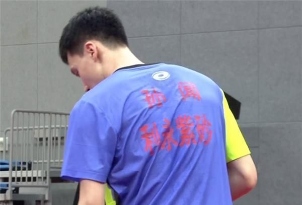 逆旋转发球|超级逆转!梁靖崑怒吼3-2战胜国乒大黑马,豪夺个人9连胜冲击MVP