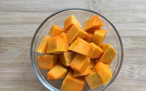 葡萄干和它是绝配,隔三差五吃,暖胃养胃,气血双补,不懂可惜了