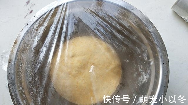 三角包|长假后，我迷上了吃它，每天都要蒸一锅，满满都是馅，好吃防贫血