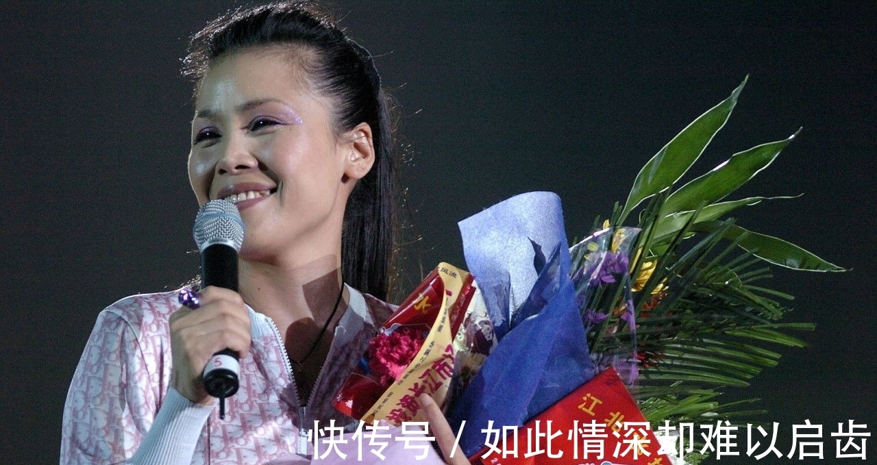 那英|摔话筒怒揭颁奖黑幕，田震与那英到底因何交恶？她因此被封杀了？