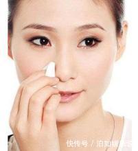 無(wú)論男女，汗從哪里來(lái)，病也跟著來(lái)，夏天愛(ài)出汗的人，別太晚看到