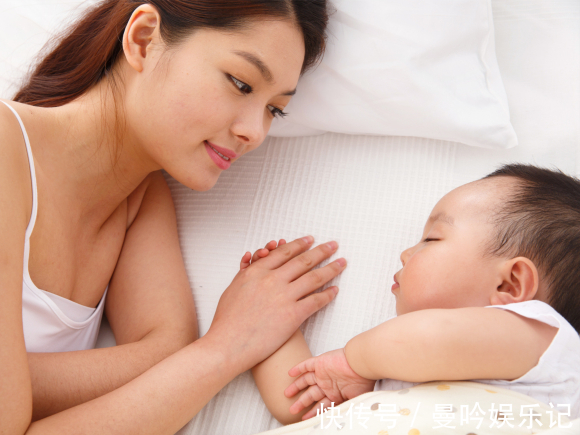 睡眠|老人说“孩子贪睡长得快”是真的吗?做好3点孩子睡得好长个高