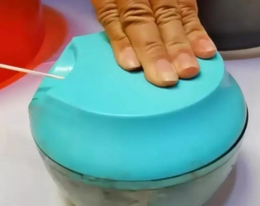 冬季野钓鲫鱼,只能用虫饵?那是因为你没用过这三种特殊的拉饵