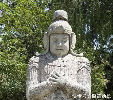 荣耀|《荣耀战魂》即将推出中国阵营，这四大角色用的武器你都认识吗！