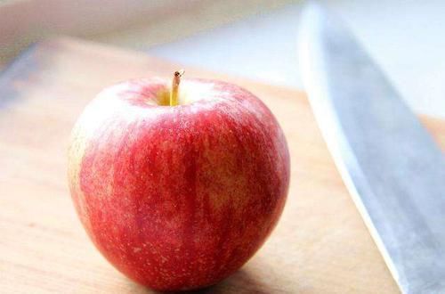 香蕉|女性不想肚子鼓鼓,甩掉大肚腩,可以多吃6种食物