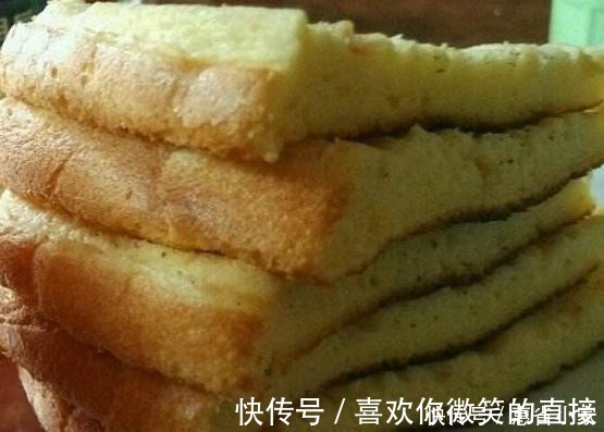 早餐就该吃它，鸡蛋搅好锅里一摊，香甜柔软，孩子连吃一周都不烦