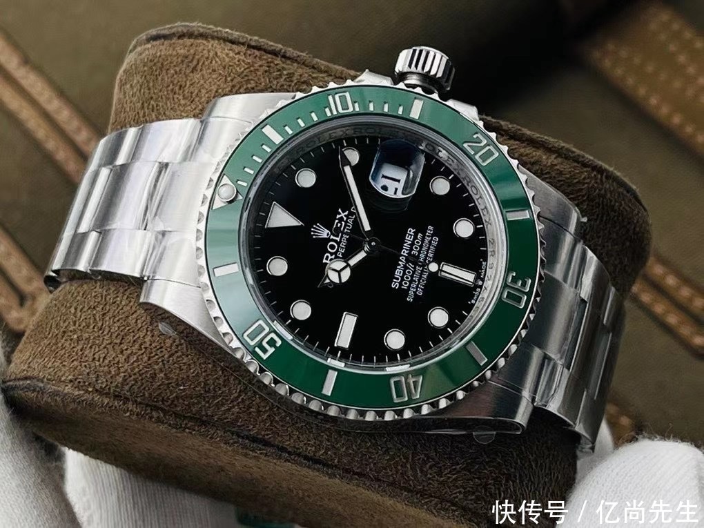 亿尚谈表:VS劳力士新款水鬼126610搭载全新自产3235机芯!细节评测!