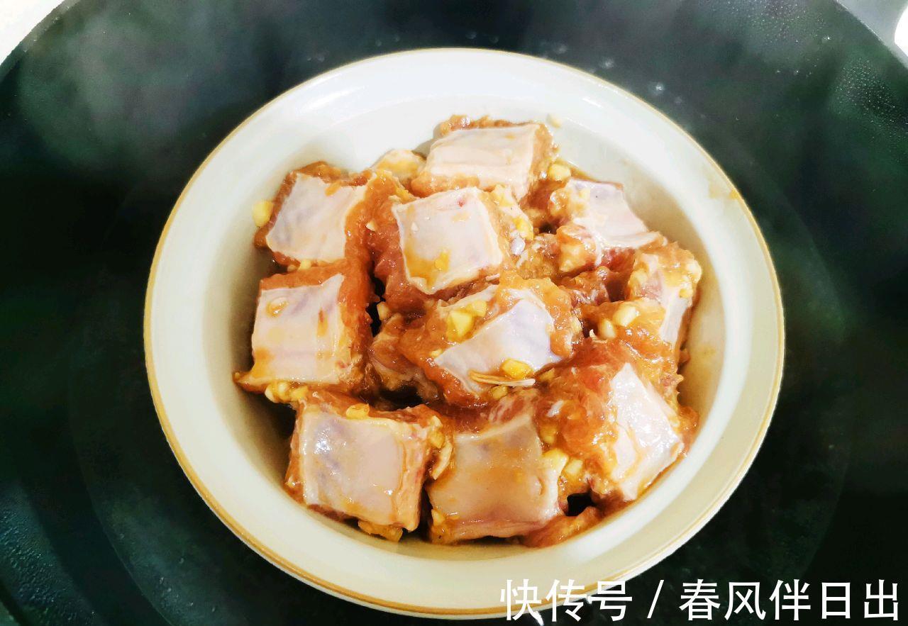鲜美|鲜香四溢的清蒸排骨,肉质鲜美,制作简单
