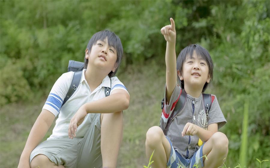 亲子关系|多带孩子去陌生的地方,提升其眼界和格局,还能优化亲子关系