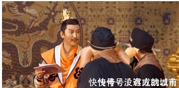 楊紫|楊迪模仿豬八戒背媳婦,楊紫仗義配合,手放的位置是女友專屬