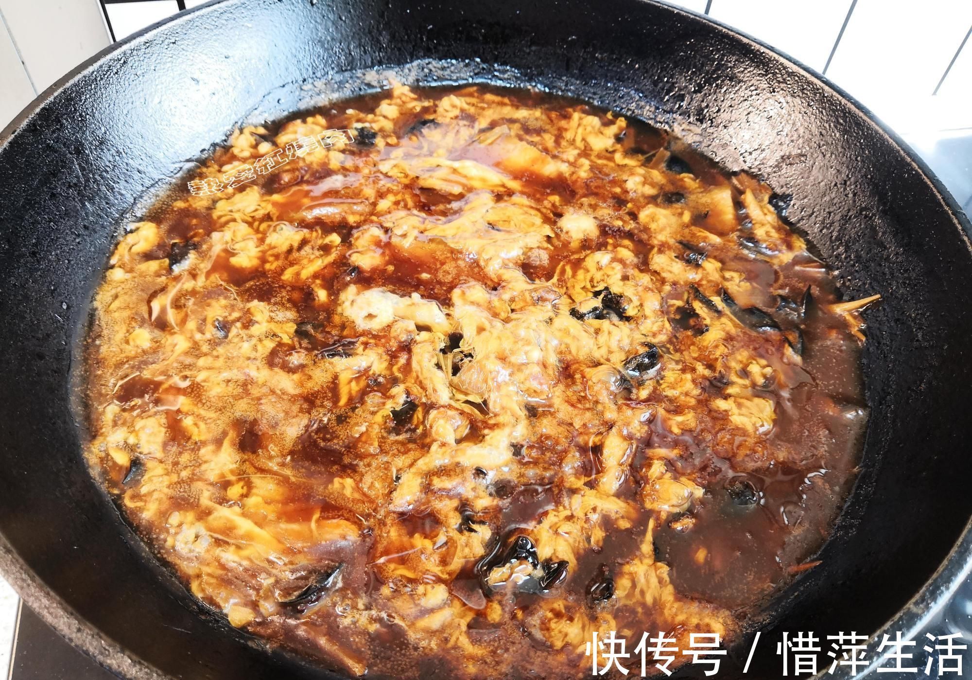 面条|我们这过生日必吃这碗打卤面,卤子香喷喷,面条爽滑又筋道太香了