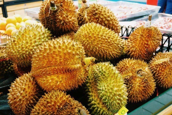 冻柿子|果农从不碰的4种水果,早被拉进“黑名单”,却还有人吃到停不下