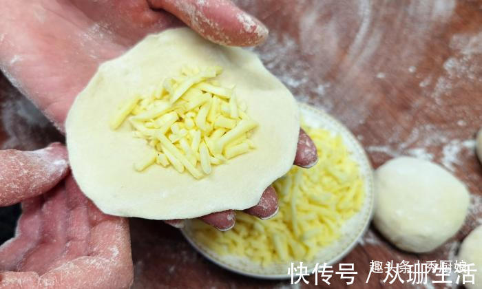 包子|天冷了，馒头包子靠边站，早餐吃此面食，香软好吃，营养助消化