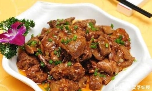 冬天此肉要多吃,滋补不上火,比猪肉牛肉都便宜,炖一锅太美味