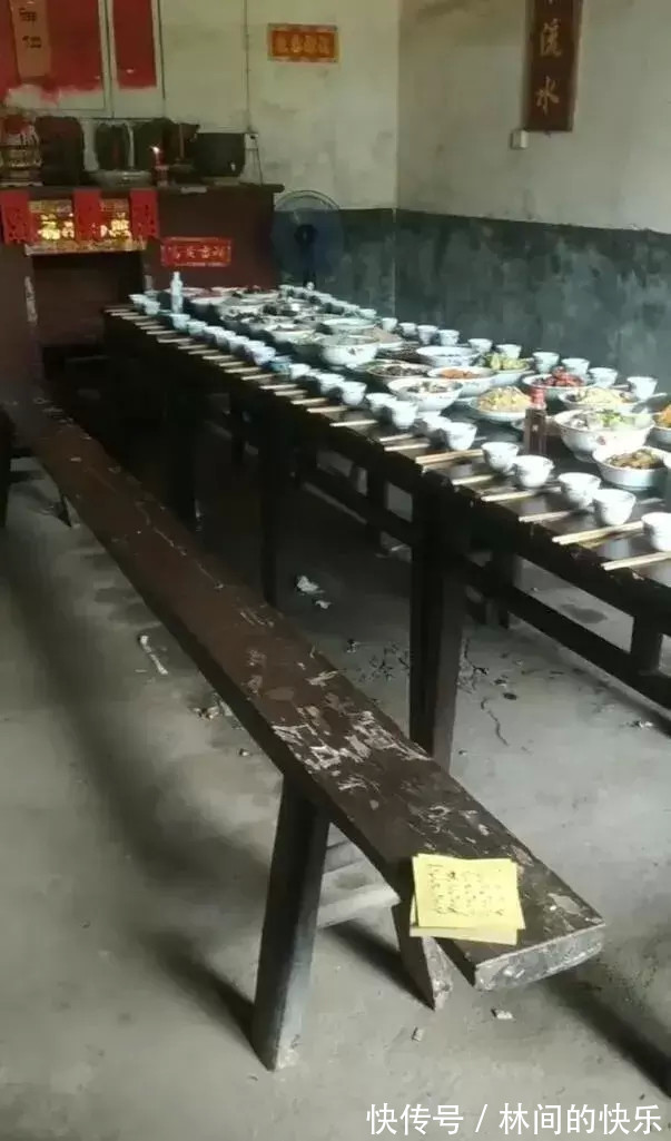 |今日段子:我给北方的朋友普及一下,这是我们南方的跨界请客!