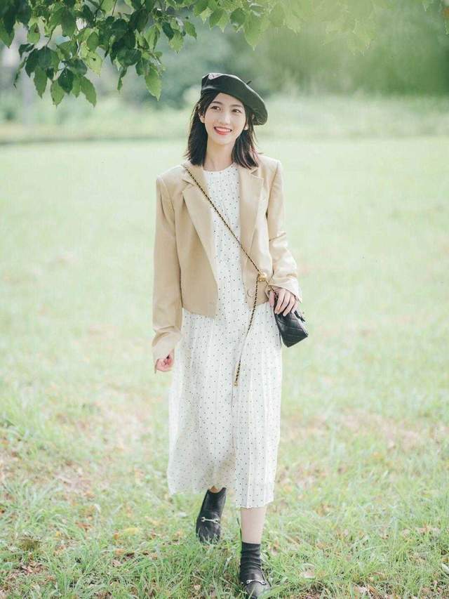 层次感|初秋这样穿明明很简单，但气质与高级并存，照着穿就能做到很洋气