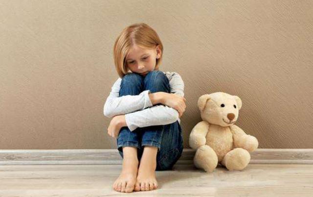 古诗词文|爸爸给女儿取名“仁静”,还自以为有内涵,加上自己的姓却成笑柄